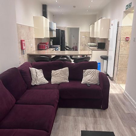 Seaford Guest House Xxx Stoke-on-Trent ภายนอก รูปภาพ