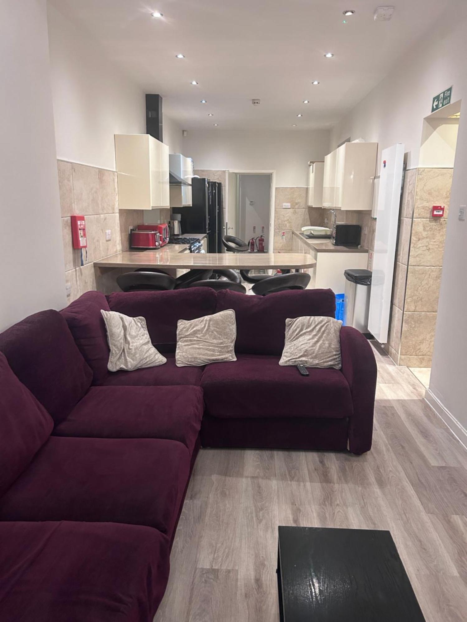 Seaford Guest House Xxx Stoke-on-Trent ภายนอก รูปภาพ